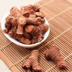 خولنجان ریشه پرخاصیت و پرکاربرد در نوشیدنی و خوراک