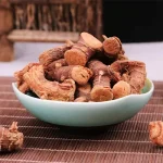 خولنجان ریشه پرخاصیت و پرکاربرد در نوشیدنی و خوراک