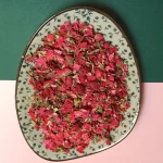 غنچه نسترن قرمز دمنوشی برای تنظیم گردش و فشار خون
