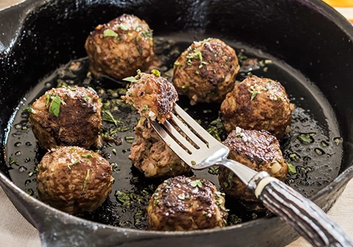 کوفته سیر و کره با پاستای لینگوئینی