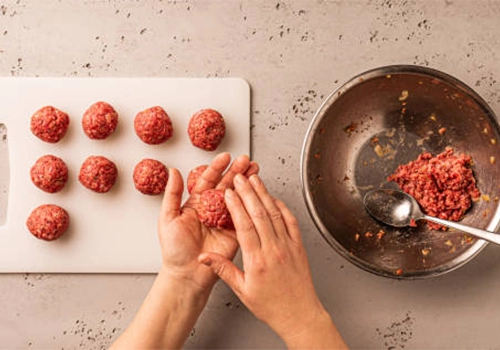 کوفته سیر و کره با پاستای لینگوئینی